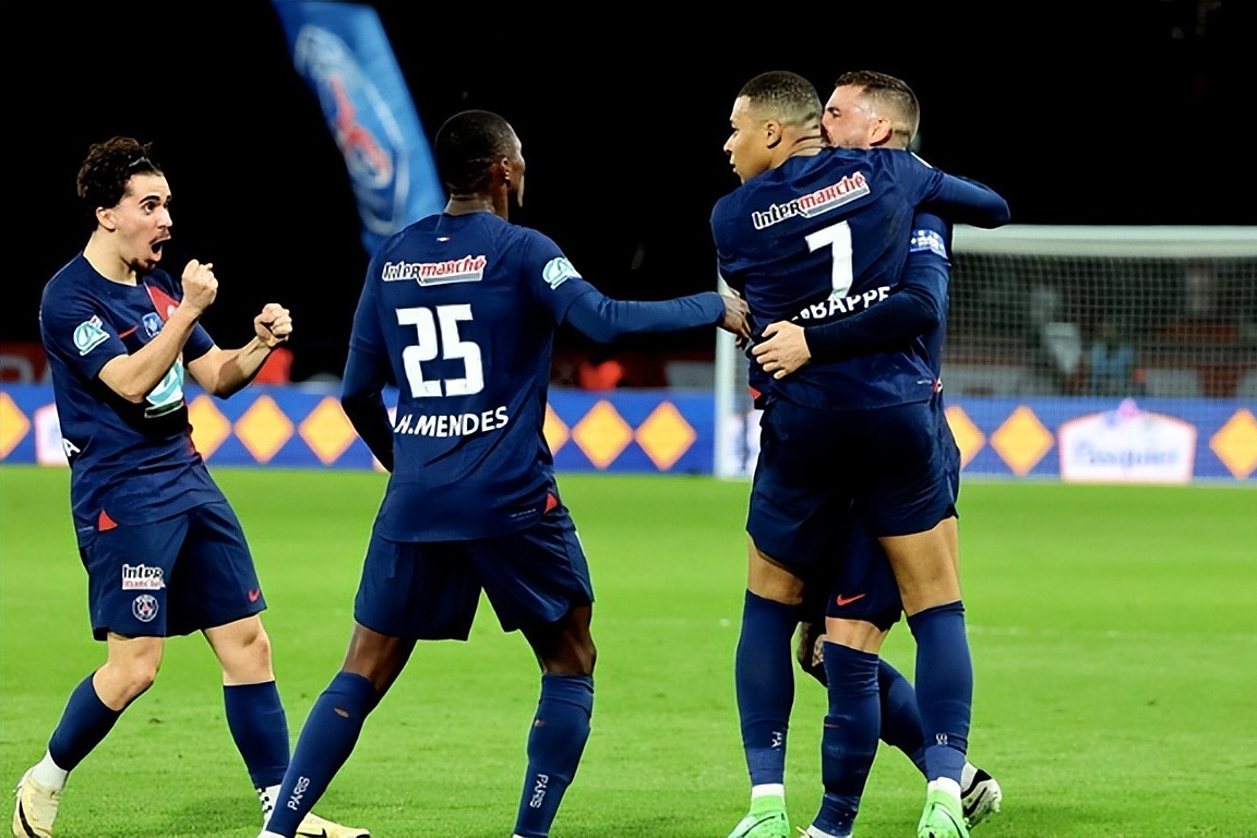 金年会首页-德国杯赛前走向成谜；里昂再遭质疑；引发热议；心理建设被强调(德国杯规则易于爆冷)