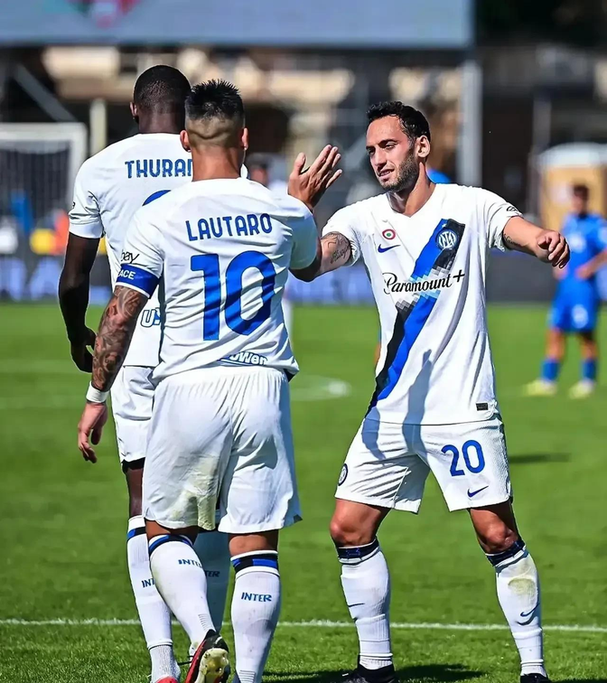 清晨突围战来临;巴塞罗那围绕西甲远射贴柱;媒体盛赞;资深球员宣示担当(巴塞罗那是哪个国家) 清晨突围战来临;巴塞罗那围绕西甲远射贴柱;媒体盛赞;资深球员宣示担当(巴塞罗那是哪个国家)