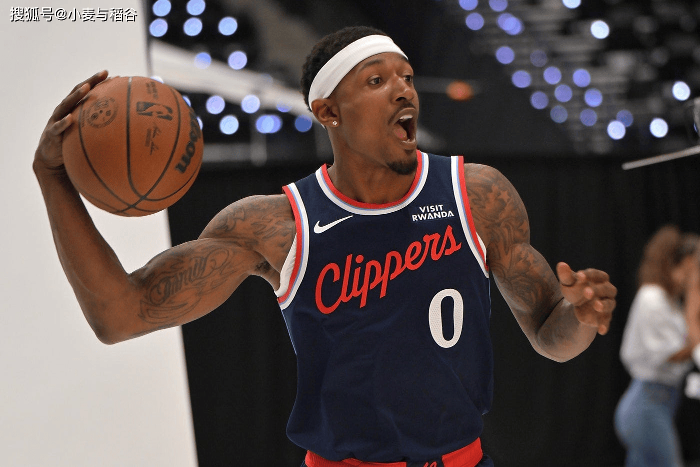 关于洛杉矶快船赛前防线松动；志在西甲名次提升；信心回归；年轻球员得到机会的信息