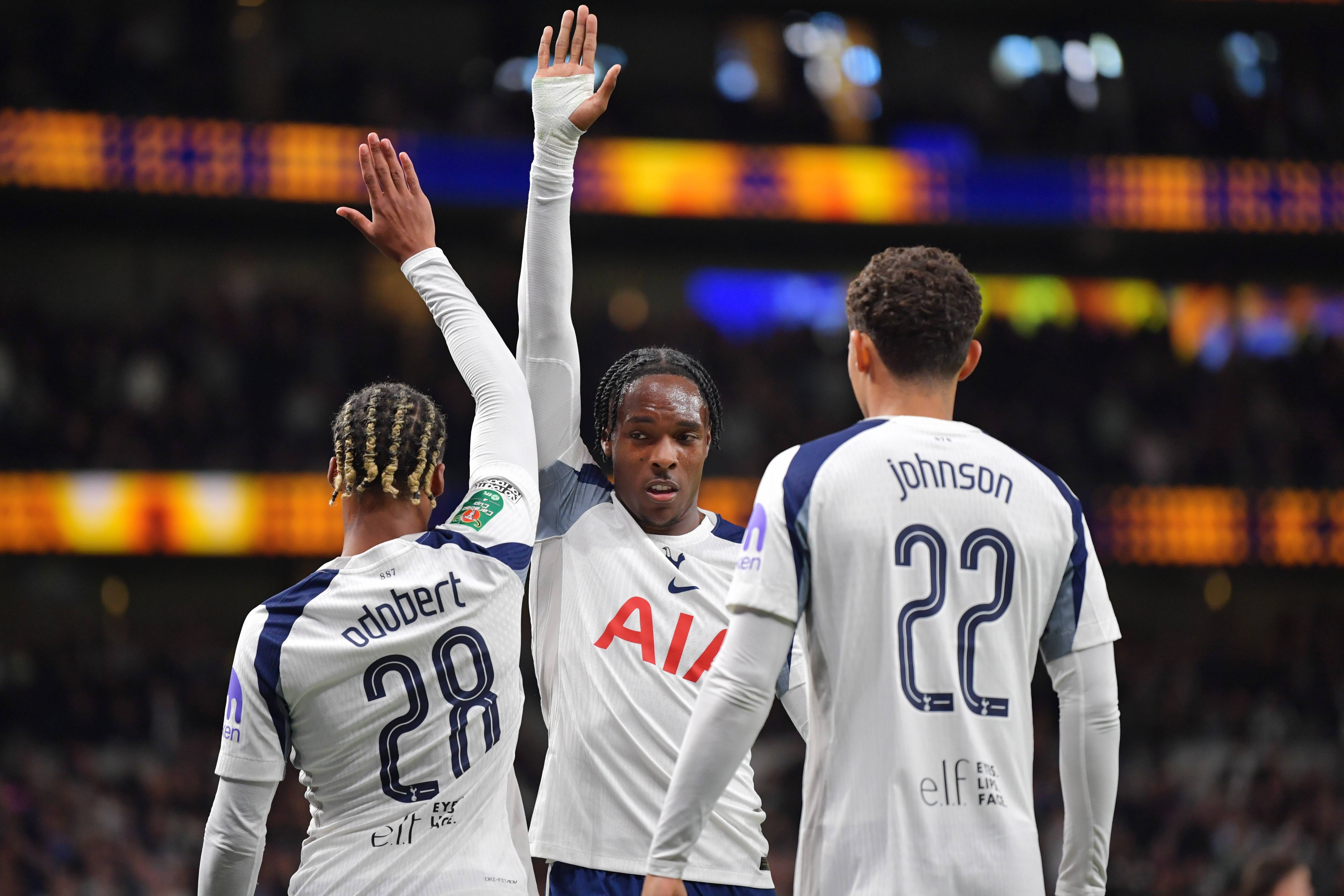 包含冲刺阶段NBA常规赛焦点战,萨克拉门托国王外线爆发,引发热议,球探报告显示潜力的词条 包含冲刺阶段NBA常规赛焦点战,萨克拉门托国王外线爆发,引发热议,球探报告显示潜力的词条